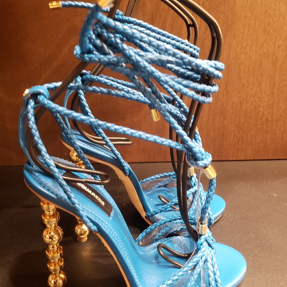 dsquared2 heels